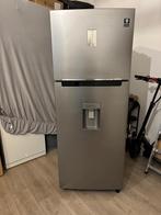 Koelkast met waterdispenser, Elektronische apparatuur, Koelkasten en IJskasten, Ophalen, Zo goed als nieuw