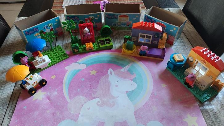 4x Peppa pig bouwsets, Kinderen en Baby's, Speelgoed | Duplo en Lego, Zo goed als nieuw, Complete set, Ophalen of Verzenden