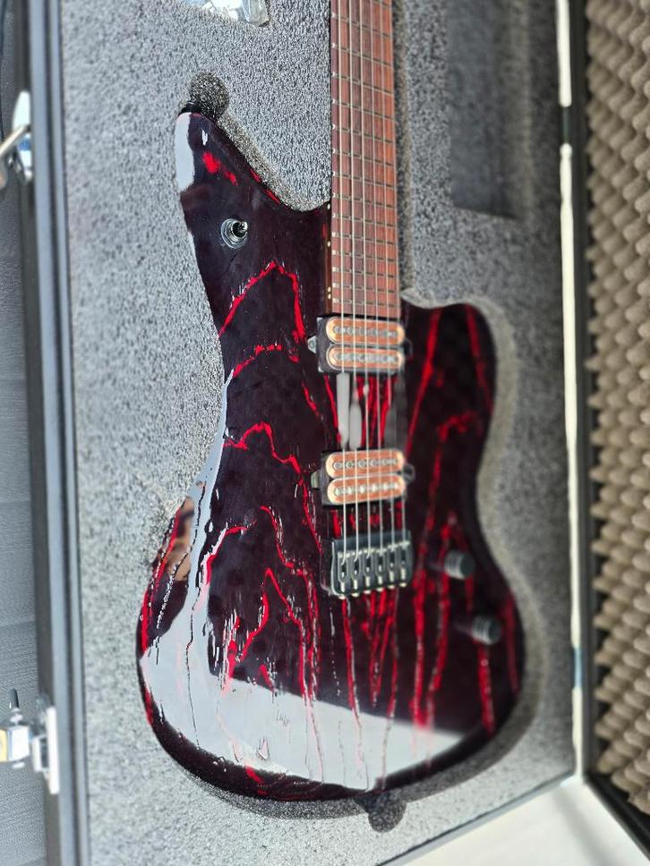 Skervesen Baritone Offset, Muziek en Instrumenten, Snaarinstrumenten | Gitaren | Elektrisch, Zo goed als nieuw, Solid body, Overige merken