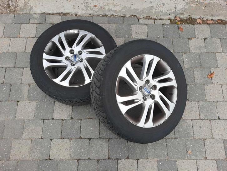 Volvo V60 velgen + banden, Auto-onderdelen, Banden en Velgen, Banden en Velgen, Winterbanden, 17 inch, 235 mm, Personenwagen, Gebruikt