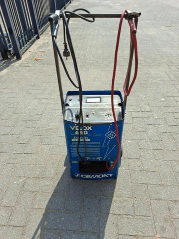 batterijlader velox 650 12v & 24 v  beschikbaar voor biedingen