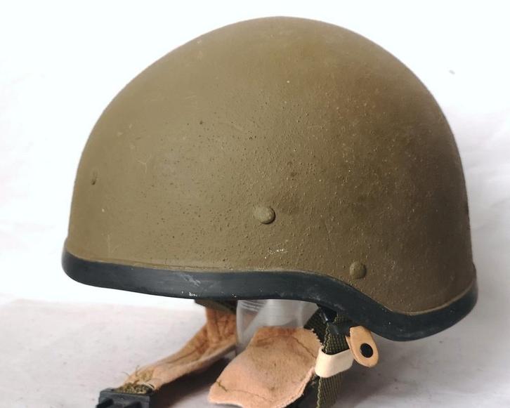 Composiet Kevlar aramid leger helm Rabintex Orlite compleet, Verzamelen, Militaria | Algemeen, Ophalen of Verzenden