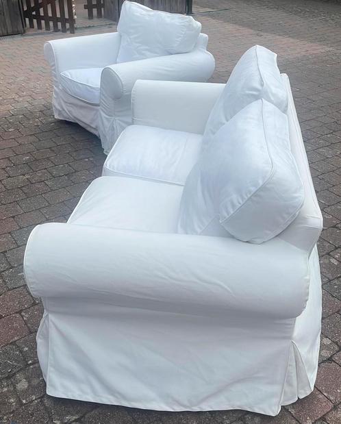 Ensemble canapé 2 places et fauteuil IKEA EKTORP, Huis en Inrichting, Zetels | Zetels en Chaises Longues, Zo goed als nieuw, Ophalen