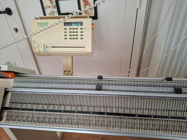Passap e6000 elektronische breimachine, Hobby en Vrije tijd, Breien en Haken, Gebruikt, Breien, Machine, Ophalen