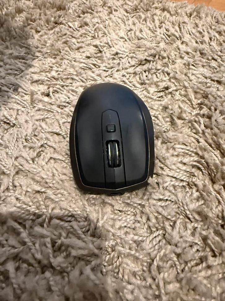 Logitech MX Anywhere 2, Computers en Software, Muizen, Gebruikt, Muis, Rechtshandig, Draadloos, Ophalen of Verzenden