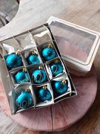 9 vintage kerstballetjes/glas/turquoise met goudkleur deco, Ophalen of Verzenden