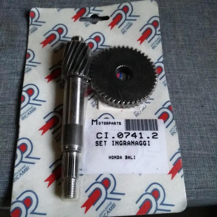 Honda Bali - set de transmission DR, Vélos & Vélomoteurs, Pièces de cyclomoteur | Oldtimers & Ancêtres, Neuf, Autres marques, Enlèvement ou Envoi