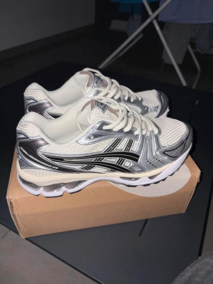 Asics Gel-Kayano 14, Kleding | Heren, Schoenen, Nieuw, Sneakers, Wit, Ophalen of Verzenden