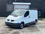 Renault trafic / LICHTEVRACHT / 160,000km / 3zit, Auto's, Bestelwagens en Lichte vracht, Renault, Bedrijf, Te koop, Achteruitrijcamera