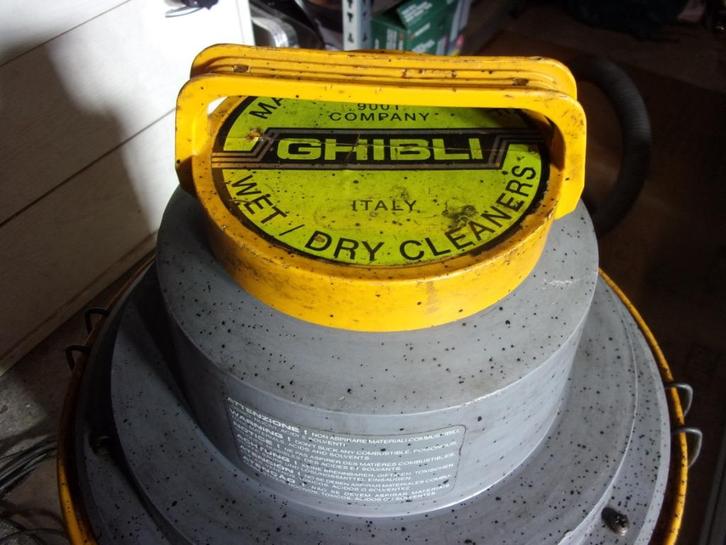 aspirateur industriel ghibli, Electroménager, Aspirateurs, Utilisé, Aspirateur, Moins de 1 200 watts, Réservoir, Enlèvement