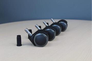 Nieuwe Montis Charly / Chaplin Wielen - Losse Set beschikbaar voor biedingen