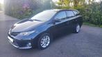 Toyota Auris 1.6 Break PANO toit, attelage de remorque, GARA, Autos, 5 places, Carnet d'entretien, Cuir, Cruise Control