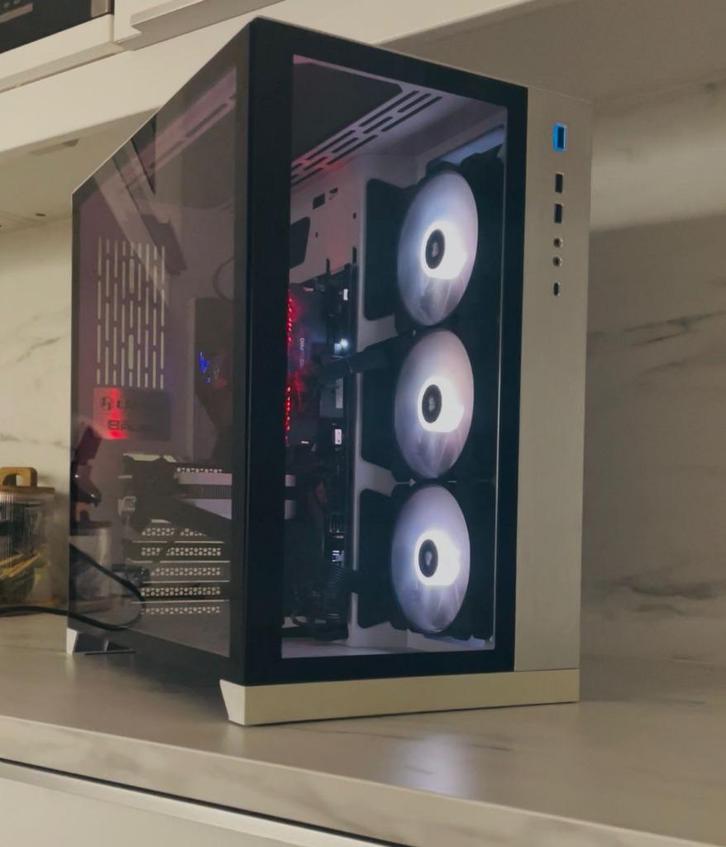 Wit Gaming PC - I9 - 32 GB RaM - SSD 1000 GB - RTX 4060 -, Computers en Software, Desktop Pc's, Zo goed als nieuw, 4 Ghz of meer