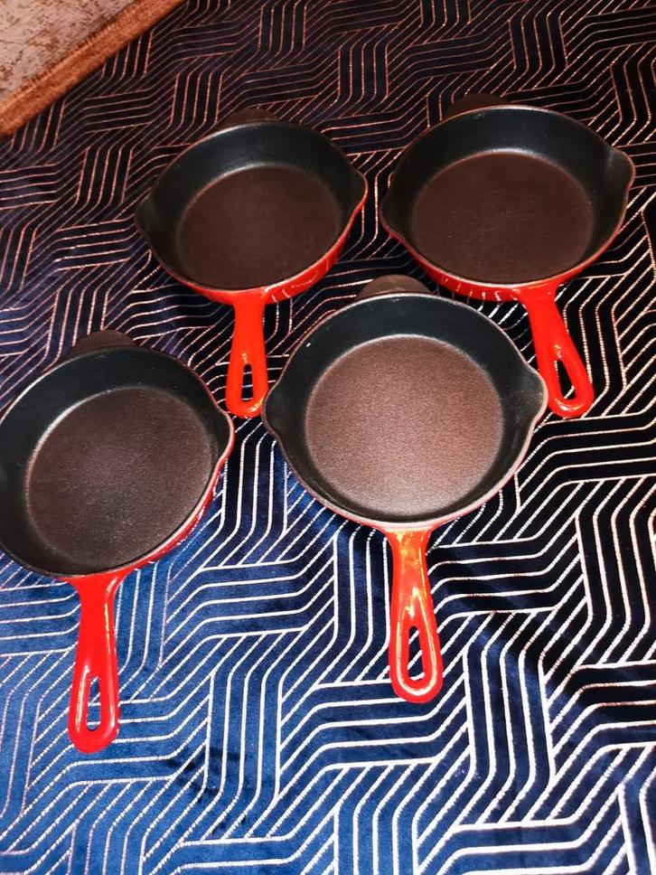 Cousances Le creuset 16 skillets, Muziek en Instrumenten, Drumstellen en Slagwerk, Ophalen of Verzenden