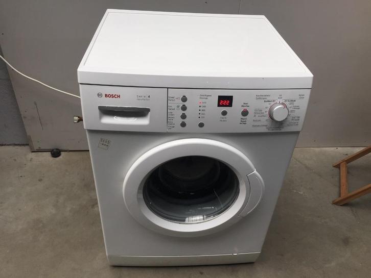 (80) Wasmachine Bosch 1400 tr serie 4, Elektronische apparatuur, Wasmachines, Gebruikt, Ophalen