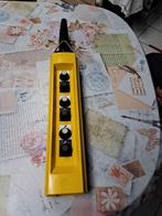 télécommande shneider neuve., Articles professionnels, Enlèvement