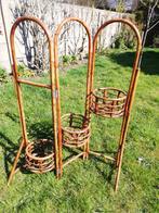 Vintage rotan bloemenrek, Ophalen, Gebruikt