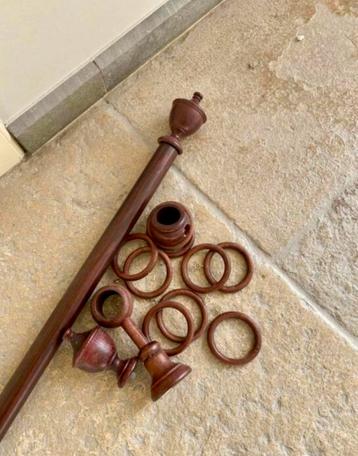 Houten Gordijn stokken, totaal 3 beschikbaar voor biedingen
