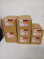 Schroeven, Doe-het-zelf en Bouw, IJzerwaren en Bevestigingsmiddelen, Ophalen, Schroeven