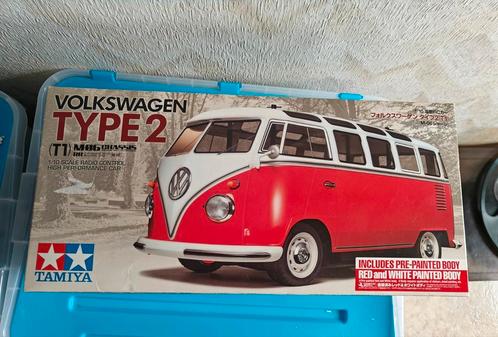 Tamiya 1/10 2WD Volkswagen Type 2 T1 Pre-Painted M-06, Hobby en Vrije tijd, Modelbouw | Radiografisch | Auto's, Zo goed als nieuw