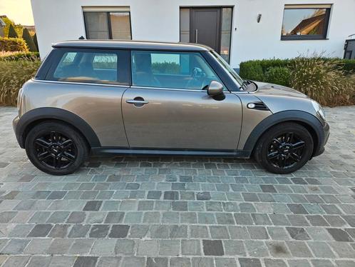 Mini One (2014/3d/1600 cc/75 ch), Autos, Mini, Particulier, One, Airbags, Air conditionné, Ordinateur de bord, Verrouillage central