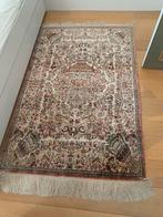 Perzisch tapijt uit Iran, Huis en Inrichting, Stoffering | Tapijten en Vloerkleden, Ophalen, Zo goed als nieuw, Beige