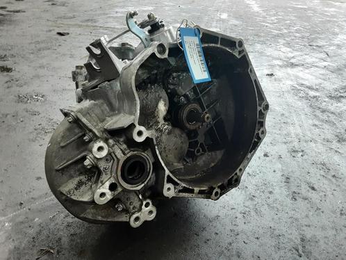 VERSNELLINGSBAK Opel Astra K (01-2015/12-2022) (M32MZ4), Auto-onderdelen, Transmissie en Toebehoren, Opel, Gebruikt