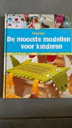 Boeken: naaien (de mooiste modellen voor kinderen), Livres, Loisirs & Temps libre, Comme neuf, Enlèvement