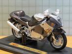 Suzuki GSX-R1300 Hayabusa 1:18 grijs/zilver, Hobby & Loisirs créatifs, Voitures miniatures | 1:18, Enlèvement ou Envoi, Neuf, Moteur