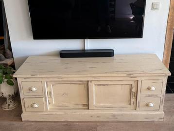 Landelijke teak tv meubel beschikbaar voor biedingen