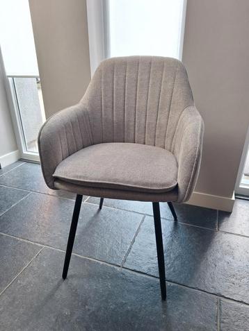 chaises vieilles de 6 mois, Enlèvement, Comme neuf