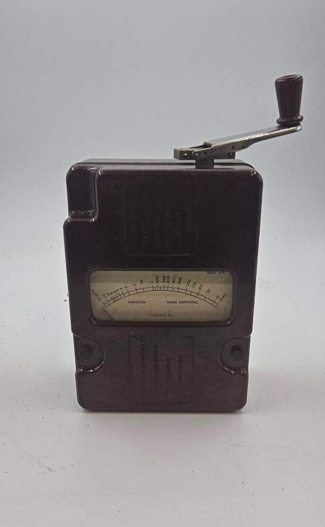 megger 500 volt, Doe-het-zelf en Bouw, Meetapparatuur, Gebruikt, Elektriciteit, Ophalen of Verzenden