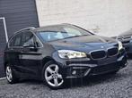 BMW 2 Serie 218 Sièges sport * Carnet Bmw * (bj 2015), Auto's, Stof, Euro 6, 4 cilinders, 2 Reeks