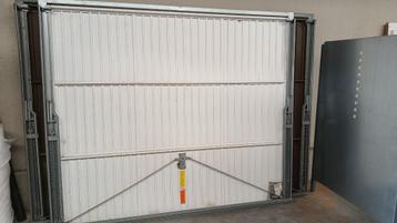 garagepoorten beschikbaar voor biedingen