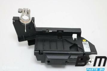 Centrale zekeringhouder Audi A4 8W beschikbaar voor biedingen
