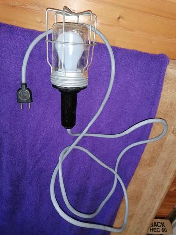 antiek kooilamp draadlamp garagelamp bakeliet beschikbaar voor biedingen