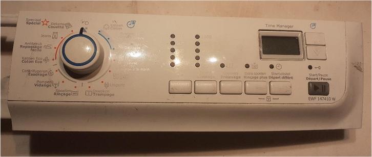 programmateur lave linge Electrolux EWF147410W, Electroménager, Lave-linge, Comme neuf, Enlèvement
