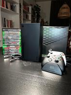 Xbox Series X + 2 controllers + lader + 19 games, Games en Spelcomputers, Xbox Series X, Ophalen of Verzenden, Zo goed als nieuw