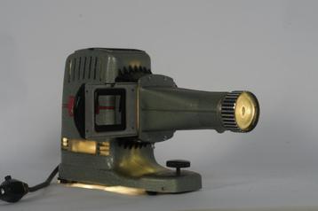Projecteur dias 24/36 et 6/6 Liesegang, Utilisé
