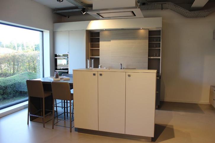 Keuken greeploos met kookeiland, Huis en Inrichting, Kasten | Overige, Nieuw, Ophalen