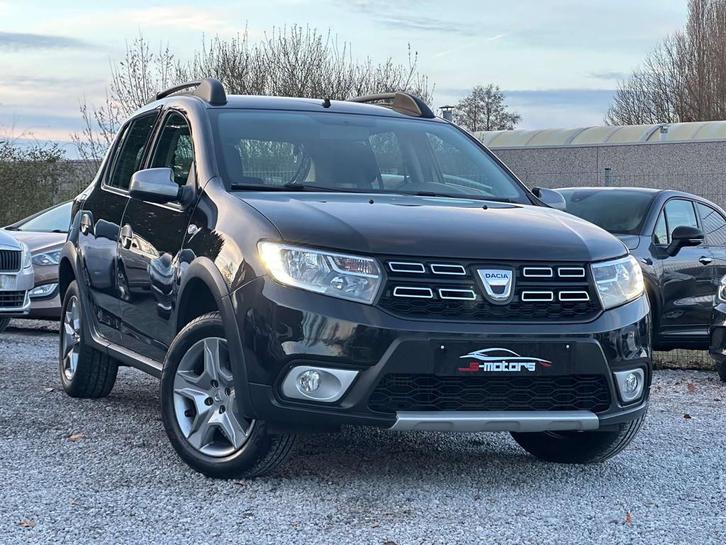 Dacia Sandero 0.9 TCe Stepway Plus Easy-R (EU6.2) (bj 2019), Auto's, Dacia, Bedrijf, Te koop, Sandero Stepway, ABS, Airbags, Airconditioning