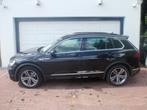 VW TIGUAN 2.0 TDI R-line AUT- PANO, Auto's, Volkswagen, Stof, 4 cilinders, Electronic Stability Program (ESP), Zwart