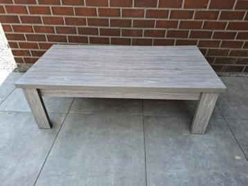 Salontafel  beschikbaar voor biedingen