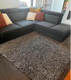 Groot hoogpolig tapijt Vindum Ikea, Comme neuf, Enlèvement, Noir, Tapis