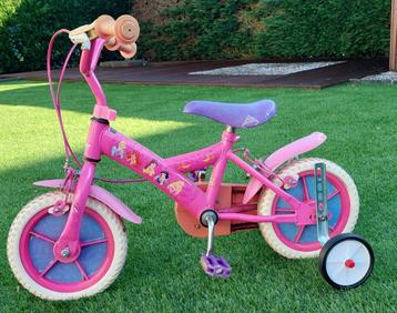 Vélo Disney Princess pour fille disponible aux enchères