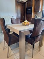 Eettafel +stoelen met tafelblad van composiet en RVS kader, Zo goed als nieuw, Ophalen