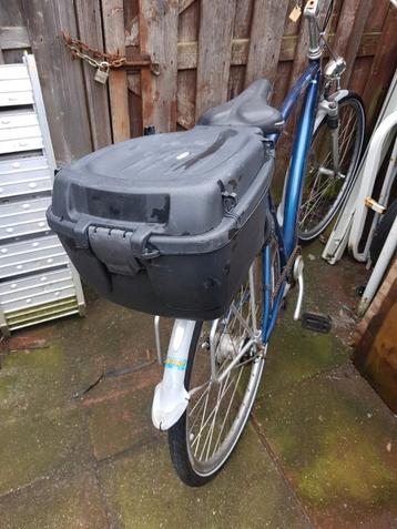 KETER bagagedrager koffer voor fiets beschikbaar voor biedingen