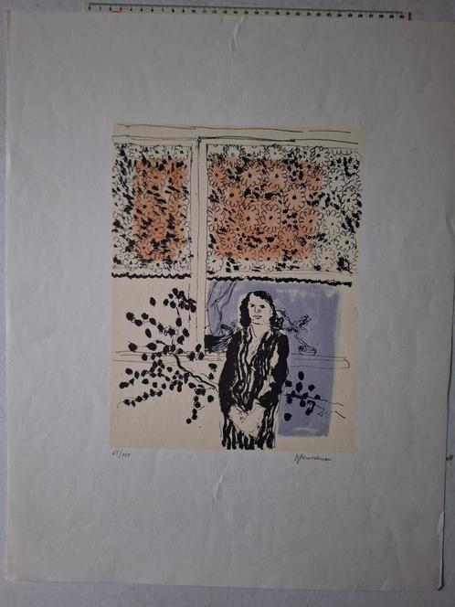 Zeefdruk M. Janssens Staande vrouw in decor van bloemen, Antiek en Kunst, Kunst | Litho's en Zeefdrukken, Ophalen of Verzenden