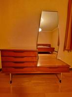 Vintage kast - 70s seventies retro collectors item, Huis en Inrichting, Ophalen, Teakhout, Zo goed als nieuw, 3 of 4 laden