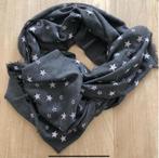 4 sjaals, Ophalen, Zo goed als nieuw